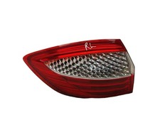 Ford mondeo taillight for sale  DUNGANNON