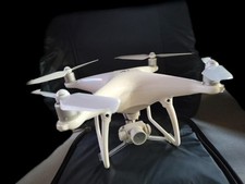 DJI Phantom 4 4K Camera + 3 Batteries & Backpack , usado comprar usado  Enviando para Brazil