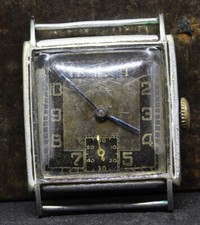 Montre mécanique ancienne d'occasion  Maurecourt