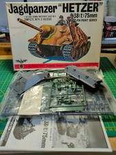 Bandai jagdpanzer hetzer d'occasion  Saint-André-de-Cubzac
