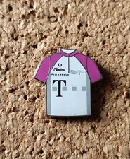 Pins maillot arthus d'occasion  Épinay-sur-Seine