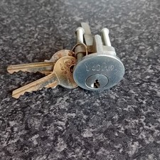 yale door locks for sale  LEIGH-ON-SEA