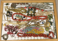 Lot bijoux fantaisie d'occasion Lot bijoux fantaisie d'occasion  Yffiniac