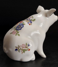 Beautiful white porcelain for sale  WELLINGBOROUGH