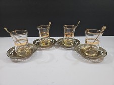 Conjunto de 4 pires e colheres de café chá turco vidro transparente acabamento dourado latão comprar usado  Enviando para Brazil