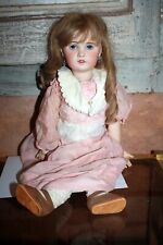 Tres belle poupee d'occasion  Sainte-Colombe