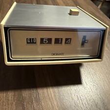 flip clock vintage usato flip clock vintage usato Villa Estense