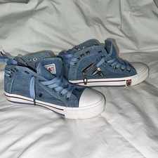 Guoan women fashion for sale  Davison