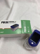 Usado, Oxímetro de pulso ponta dos dedos FDA medidor de oxigênio no sangue SpO2 monitor de frequência cardíaca paciente comprar usado  Enviando para Brazil