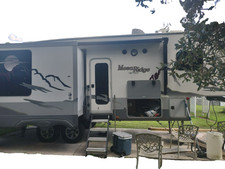 Used fifth wheel for sale  Supply