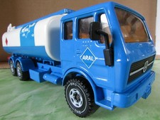 Siku 2232 autocisterna usato Siku 2232 autocisterna usato  Spedire a Italy