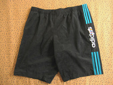 Short adidas velour d'occasion  Arles