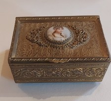 Ancienne petite boite d'occasion  Caluire-et-Cuire