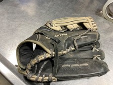 Usado, Luva de beisebol Easton Mako Elite arremessadores para destros 12,5” LL 1250BG preta usada comprar usado  Enviando para Brazil