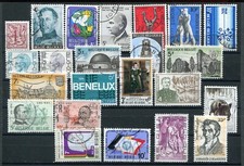 1974 23 differenti usato  Roma