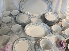Usado, Conjunto Contemporary By Noritake Blue Hill 2482 - 31 peças comprar usado  Enviando para Brazil