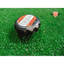 Tappo radiatore acqua usato Tappo radiatore acqua usato  Napoli