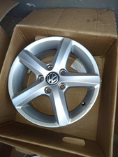 Cerchi originali volkswagen usato  Carrara