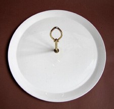 White earthenware cake d'occasion  Expédié en Belgium