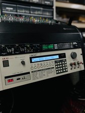 Akai s900 sampler d'occasion  Expédié en Belgium