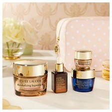 Lauder set revitalizing usato  Abano Terme