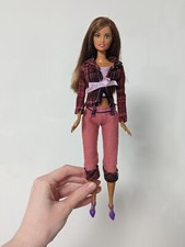 Lalka Barbie Mattel - Fashion Fever Benetton Milan Kayla brunetka 2006 na sprzedaż  PL