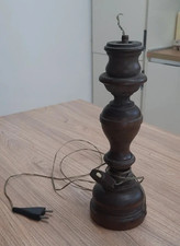 Elegante lampada tavolo usato Elegante lampada tavolo usato  Roma