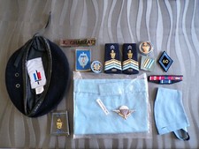 Beret and insignia d'occasion  Expédié en Belgium