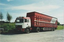 Photo erf livestock for sale  EGHAM