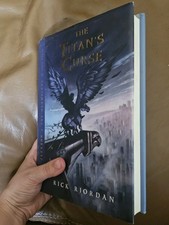 The titans curse rare full signature signed percy jackson rick Riordan comprar usado  Enviando para Brazil