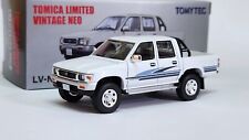 Tomica Limited Vintage Tomytec LV-N256b Toyota Hilux 4WD Pickup Cabine Dupla 1:64 comprar usado  Enviando para Brazil