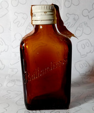 Mini garrafa de uísque escocês Ballantine's vidro marrom vintage comprar usado  Enviando para Brazil