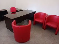 Scrivani ufficio cassettiere usato  Milano