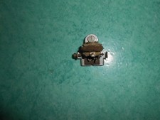 Support feu arrière d'occasion Support feu arrière d'occasion  Corbeilles