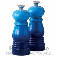 Usado, Conjunto de moinho de sal e pimenta Le Creuset Azure MSRP $70 comprar usado  Enviando para Brazil