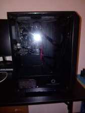 Gaming computer fisso usato  Senigallia