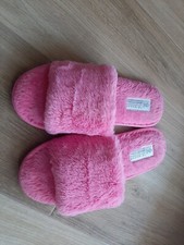 Ciabatte pantofole rosa usato  Santeramo in Colle
