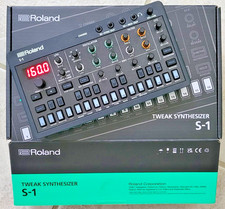 Sintetizador de mesa Roland Aira S-1 Tweak Synth caixa aberta comprar usado  Enviando para Brazil