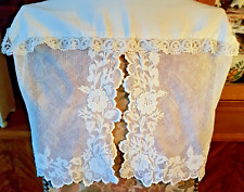 Conopée embossed cotton d'occasion  Expédié en Belgium
