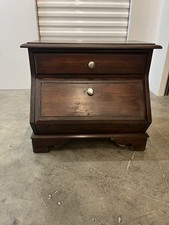 Beautiful vintage broyhill for sale  Raleigh