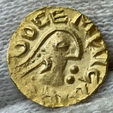 Monnaie mérovingienne triens d'occasion  Largentière