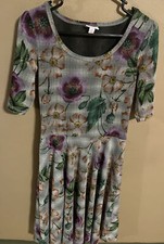 Vestido de festa feminino LuLaRoe cinza floral manga curta - Tamanho P - Novo sem etiquetas comprar usado  Enviando para Brazil