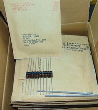 1000 NOS NOVO NA CAIXA Resistor 16 Ohms 1 Watt 5% RC32GF160J ALEN BRADLEY ESTOJO COMPLETO 1969 comprar usado  Enviando para Brazil