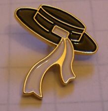 Pin chapeau traditionnel d'occasion  Saint-Nazaire
