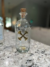 Usado, Garrafa vazia de rum Bumbu cortiça artesanato ossos piratas decantador transparente 750ml comprar usado Usado, Garrafa vazia de rum Bumbu cortiça artesanato ossos piratas decantador transparente 750ml comprar usado  Enviando para Brazil