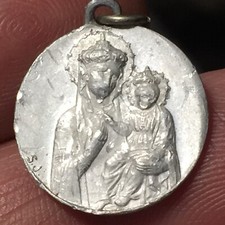 Medaglia medaglietta religiosa usato  San Martino Buon Albergo