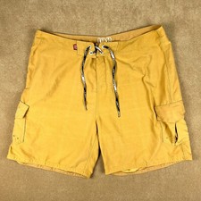 Bermuda de praia casual Lost Board masculina 42x8 bolsos laterais amarelos cordão roupa de banho comprar usado  Enviando para Brazil