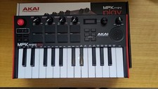 Używany, AKAI Professional MPK Mini Play MK3 - kontroler klawiatury MIDI z dźwiękami na sprzedaż  Wysyłka do Poland