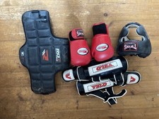 Twins 16oz gloves for sale  UCKFIELD