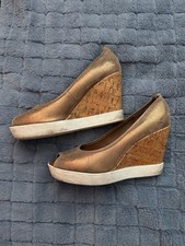 Donald pliner gold for sale  TELFORD